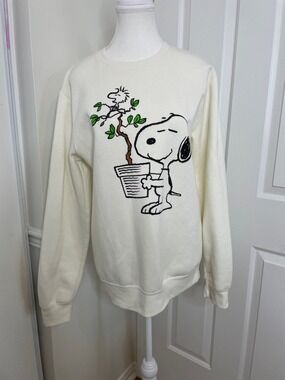 Peanuts Snoopy Bonsai Tree Gardening Sweater S